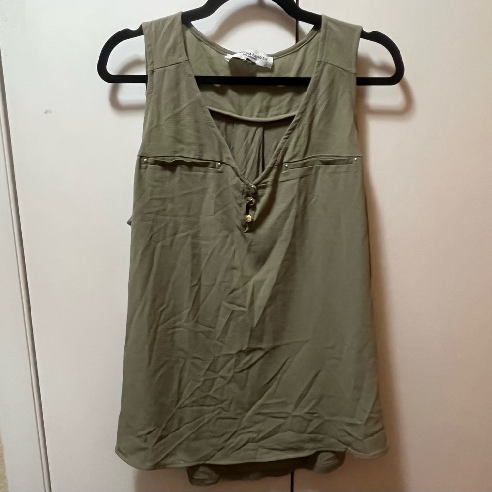 Tempted Hearts Green Button-Up Tank Top